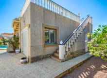 Resale - Villa / Semi detached - Ciudad Quesada