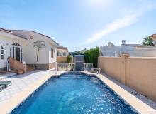 Resale - Villa / Semi detached - Ciudad Quesada