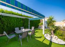 Resale - Villa / Semi detached - Ciudad Quesada