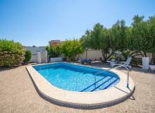 Resale - Villa / Semi detached - Ciudad Quesada