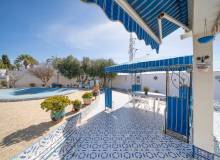 Resale - Villa / Semi detached - Ciudad Quesada