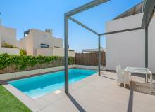 Resale - Villa / Semi detached - Ciudad Quesada
