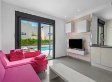 Resale - Villa / Semi detached - Ciudad Quesada