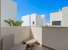 Resale - Villa / Semi detached - Ciudad Quesada