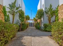 Resale - Villa / Semi detached - Ciudad Quesada