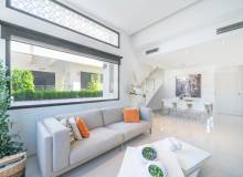 Resale - Villa / Semi detached - Ciudad Quesada