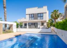 Resale - Villa / Semi detached - Ciudad Quesada