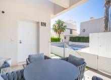 Resale - Villa / Semi detached - Ciudad Quesada