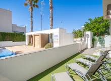 Resale - Villa / Semi detached - Ciudad Quesada