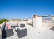 Resale - Villa / Semi detached - Ciudad Quesada