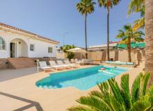 Resale - Villa / Semi detached - Ciudad Quesada