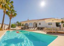 Resale - Villa / Semi detached - Ciudad Quesada