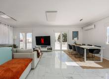 Resale - Villa / Semi detached - Ciudad Quesada