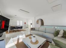 Resale - Villa / Semi detached - Ciudad Quesada