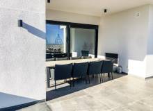 Resale - Villa / Semi detached - Ciudad Quesada