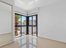 Resale - Villa / Semi detached - Ciudad Quesada