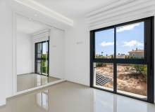 Resale - Villa / Semi detached - Ciudad Quesada