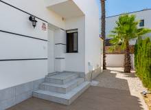 Resale - Villa / Semi detached - Ciudad Quesada