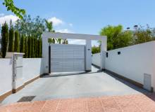 Resale - Villa / Semi detached - Ciudad Quesada