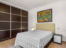 Resale - Villa / Semi detached - Crevillente