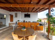 Resale - Villa / Semi detached - Cuidad Quesada