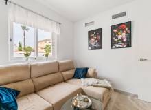 Resale - Villa / Semi detached - Cuidad Quesada