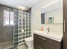 Resale - Villa / Semi detached - Cuidad Quesada