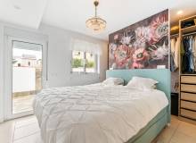 Resale - Villa / Semi detached - Cuidad Quesada