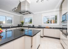 Resale - Villa / Semi detached - Jávea - Partides comunes - Adsubia