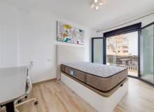 Resale - Villa / Semi detached - La Mata