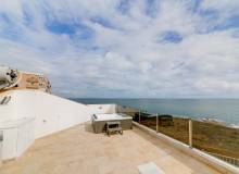 Resale - Villa / Semi detached - La Mata