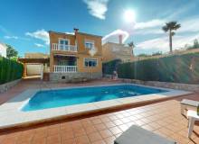 Resale - Villa / Semi detached - La Nucía