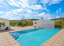Resale - Villa / Semi detached - La Nucía