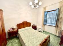 Resale - Villa / Semi detached - La Romana - Villas de la Romana