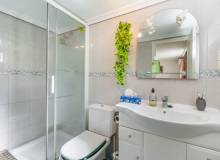 Resale - Villa / Semi detached - Los Balcones Los Altos