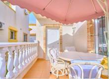 Resale - Villa / Semi detached - Los Montesinos - La Herrada