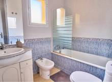 Resale - Villa / Semi detached - Los Montesinos - La Herrada