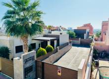 Resale - Villa / Semi detached - Montesinos - La Herada