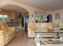 Resale - Villa / Semi detached - Moraira