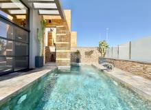 Resale - Villa / Semi detached - Orihuela Costa - Cabo Roig 