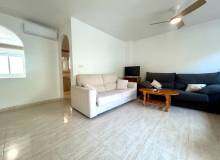 Resale - Villa / Semi detached - Orihuela Costa - Campoamor