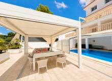 Resale - Villa / Semi detached - Orihuela Costa - Campoamor