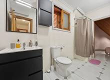Resale - Villa / Semi detached - Orihuela Costa - Campoamor