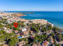 Resale - Villa / Semi detached - Orihuela Costa - Campoamor