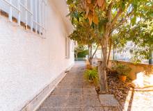 Resale - Villa / Semi detached - Orihuela Costa - Dehesa de campoamor