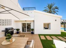Resale - Villa / Semi detached - Orihuela Costa - Punta Prima