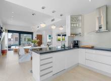 Resale - Villa / Semi detached - Orihuela Costa - Villamartín