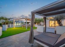 Resale - Villa / Semi detached - Orihuela Costa - Villamartín