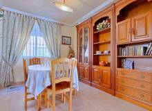 Resale - Villa / Semi detached - Orihuela - Orihuela Costa