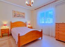 Resale - Villa / Semi detached - Orihuela - Orihuela Costa
